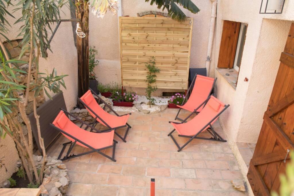A L'Ombre Du Bananier Villa Neffies ภายนอก รูปภาพ